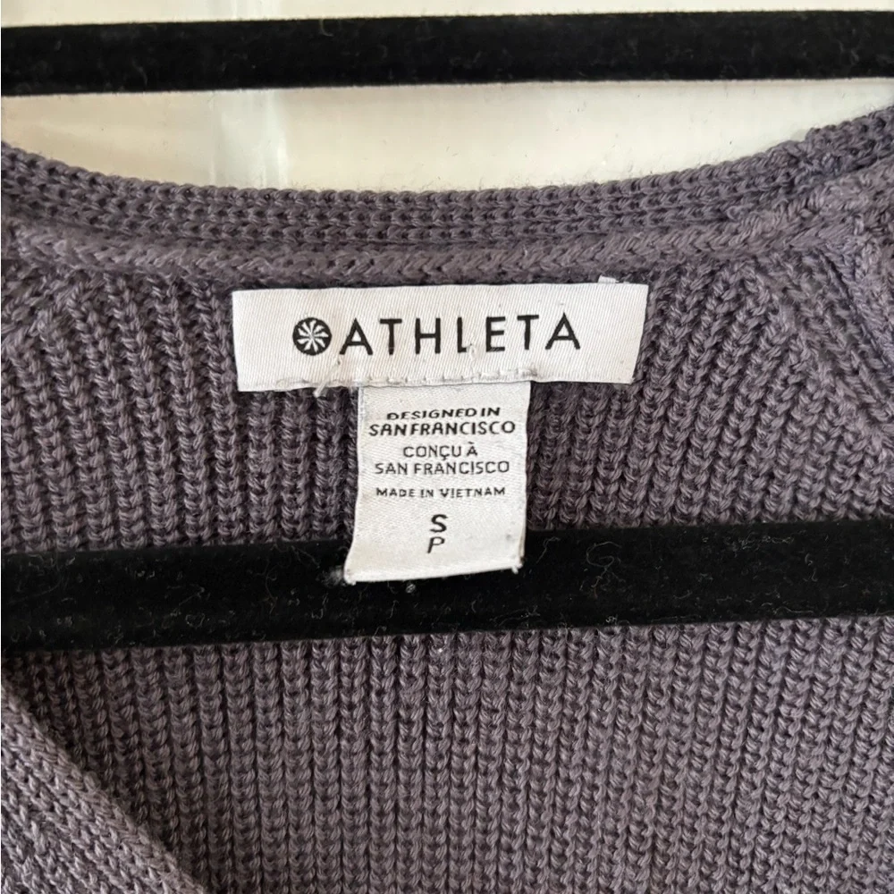 Athleta Ribbed V-Neck Sweater - Size Small - NWOT